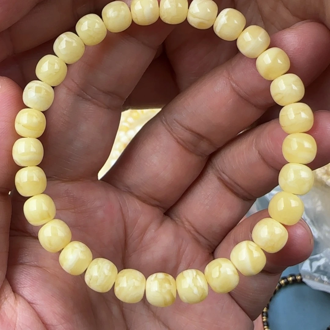 未镶嵌琥珀手链7咪