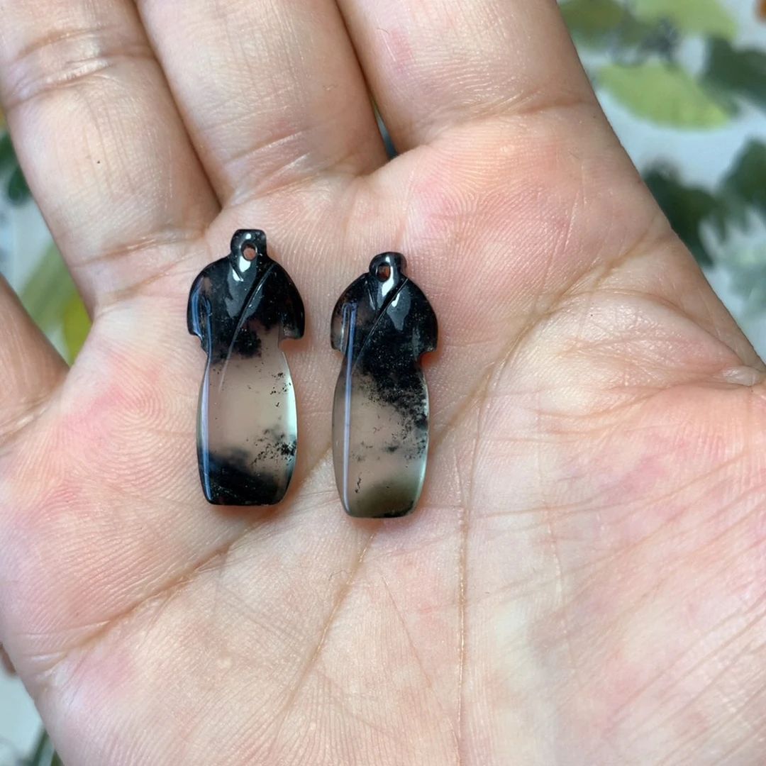 r***家蛇纹石玉未镶嵌耳环