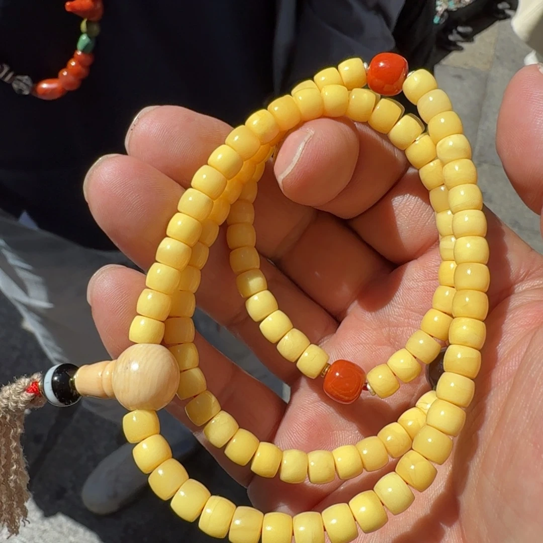 蜜蜡未镶嵌颈饰藏传精品蜜蜡吊坠