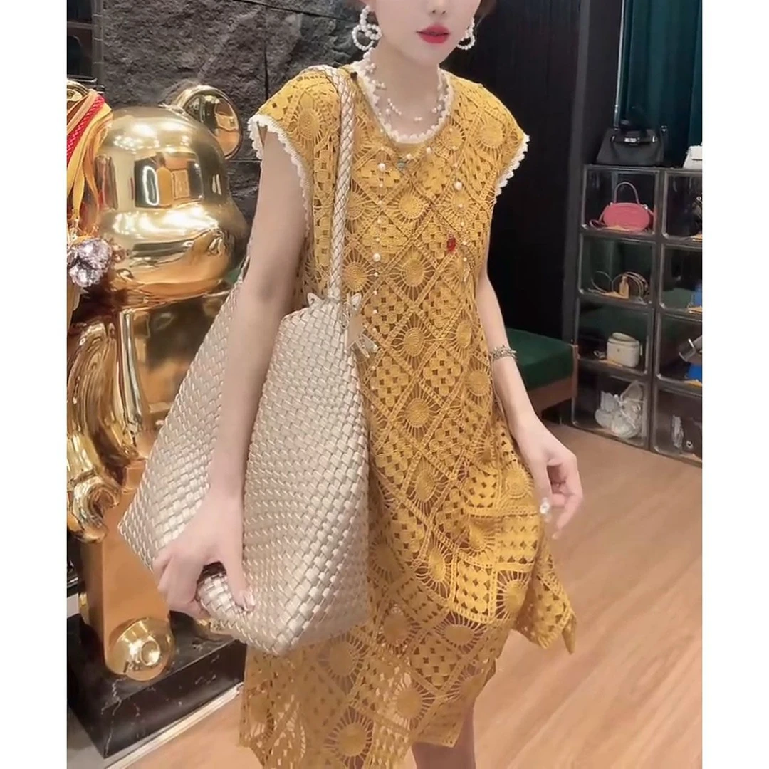 法式钩花镂空蕾丝花边连衣裙2025夏季新款洋气宽松显瘦无袖背心裙