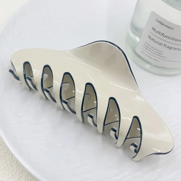 1234款女士百搭鲨鱼夹气质经典款