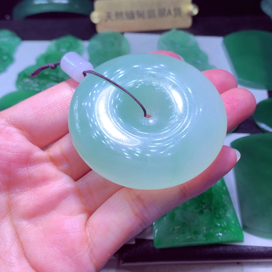 鱼***腐定制翡翠未镶嵌天然