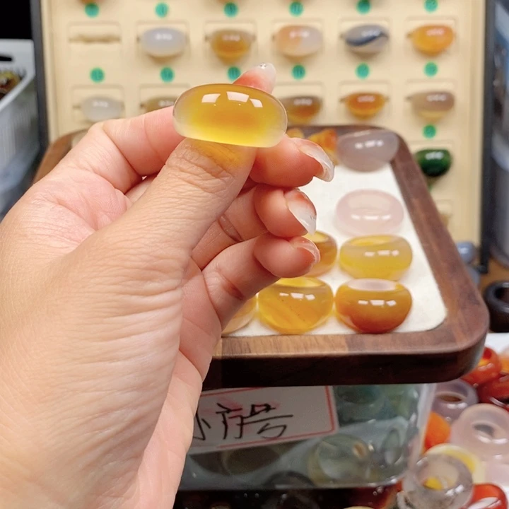 合金戒指玛瑙/玉髓静*诚