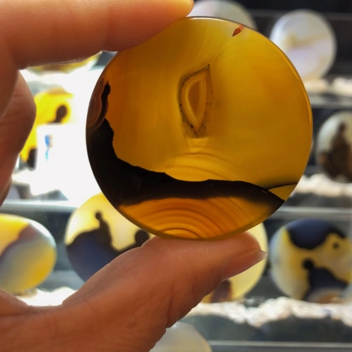 合金玛瑙/玉髓珠宝奇石103