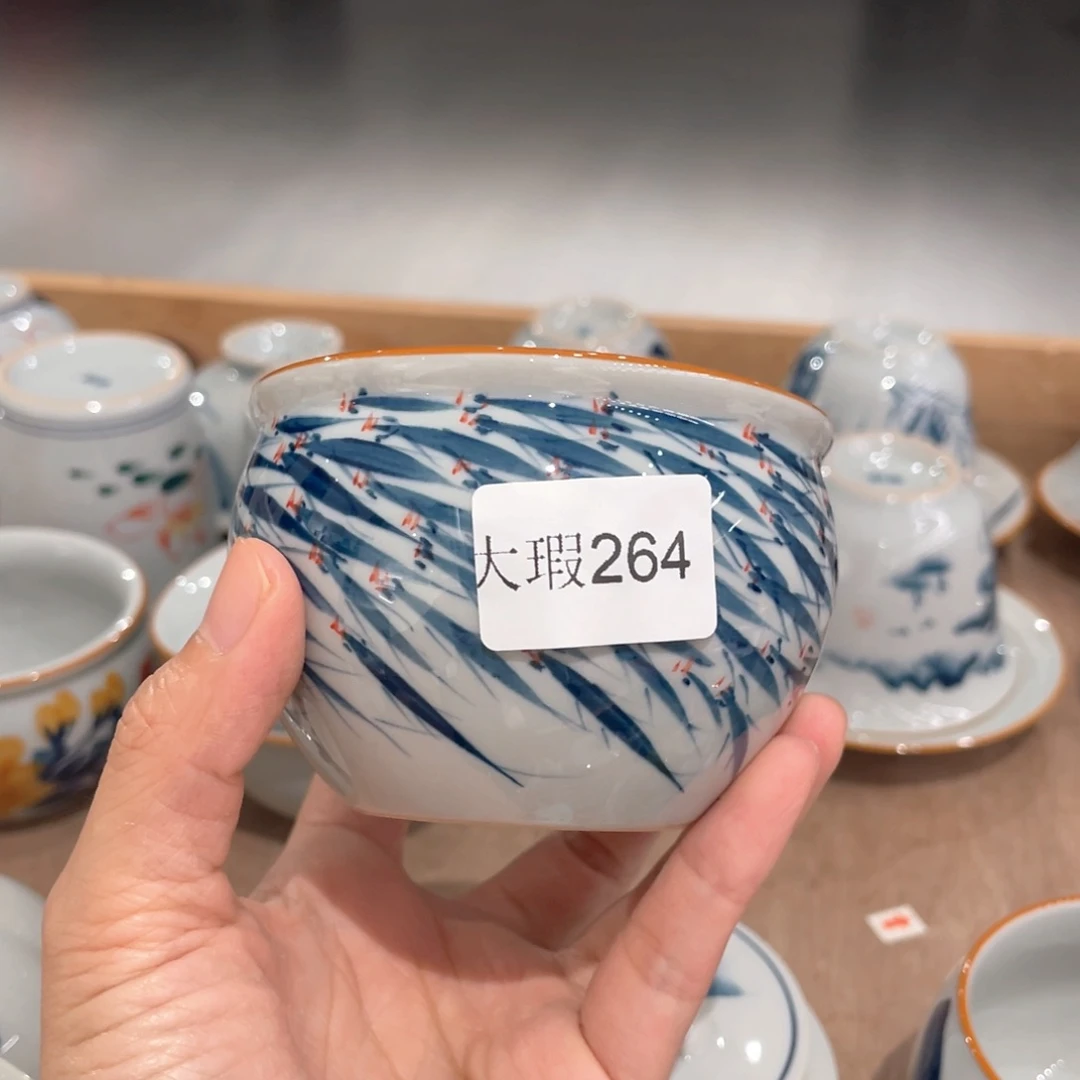 釉下手绘茶具微瑕
