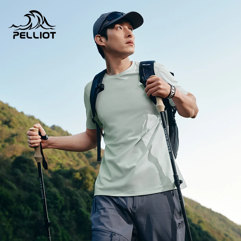 伯希和户外速干T恤男新款弹力透气运动短袖有型显瘦休闲半袖内搭