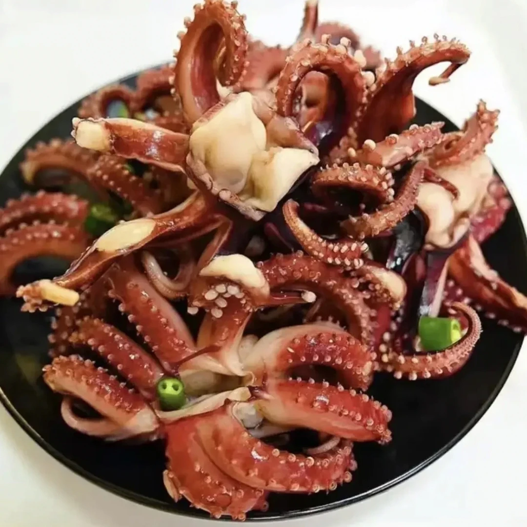 连云港冷链发货  脆口鱿鱼爪 4斤（无冰衣）