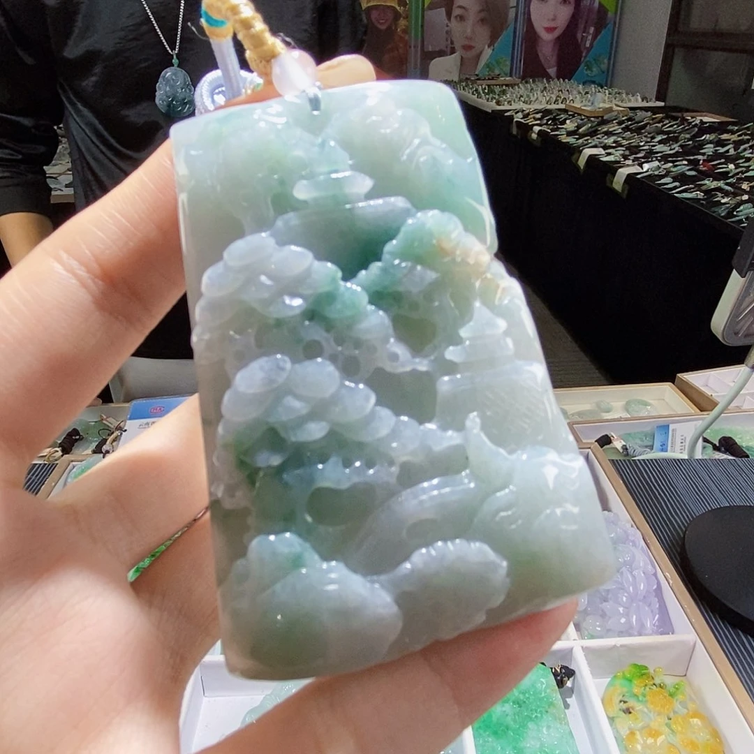 颈饰未镶嵌翡翠翡翠