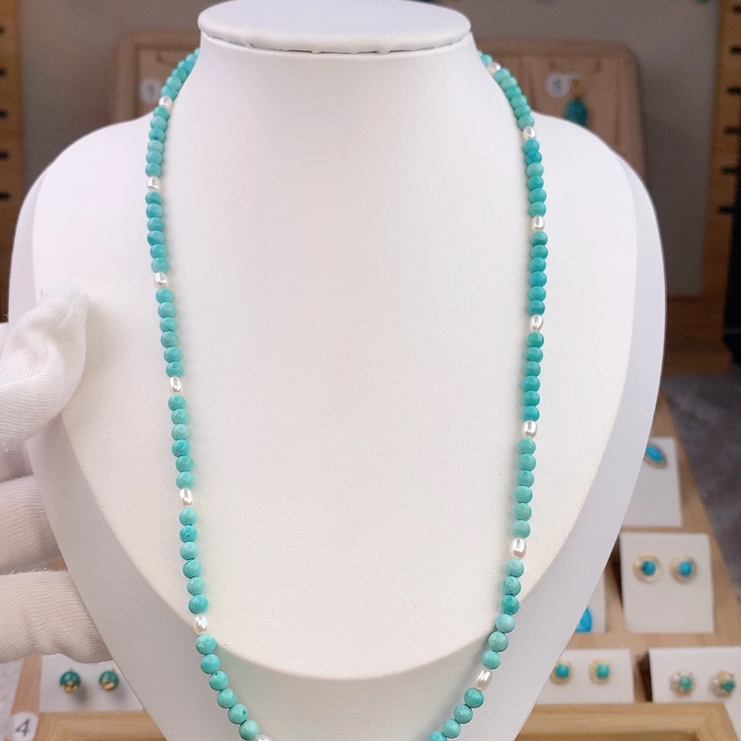 绿松石未镶嵌颈饰