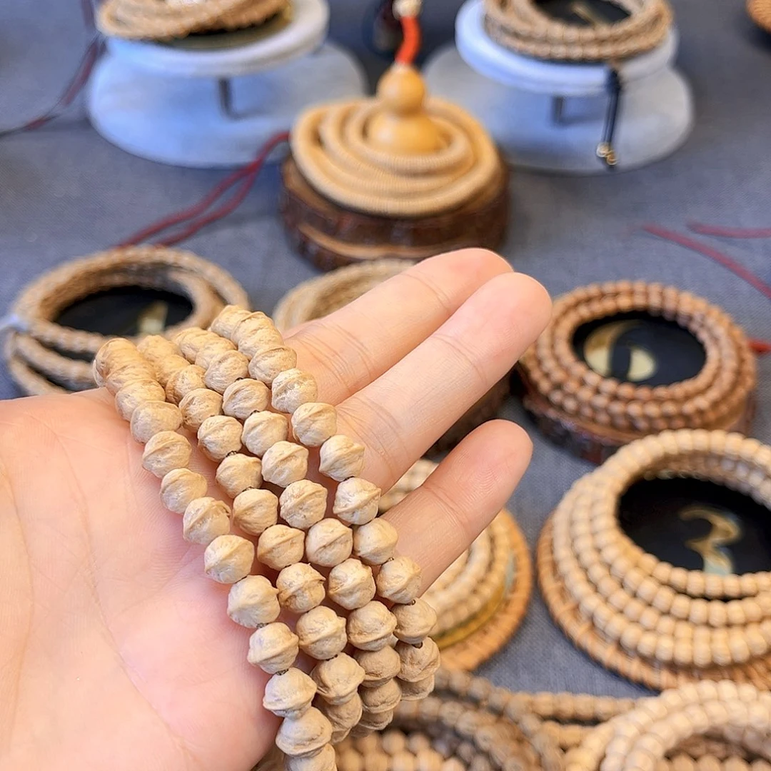 柏香籽/百香籽吊坠无***?