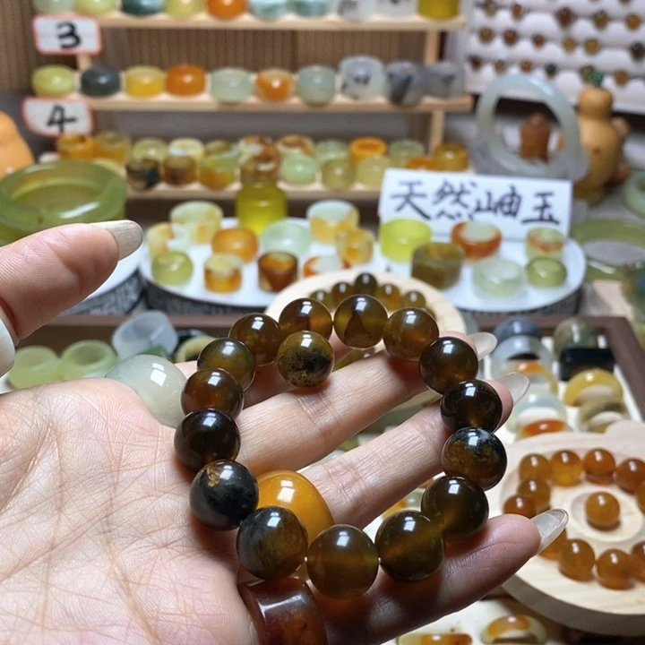 ฅ***六未镶嵌岫玉戒指岫玉精品手链