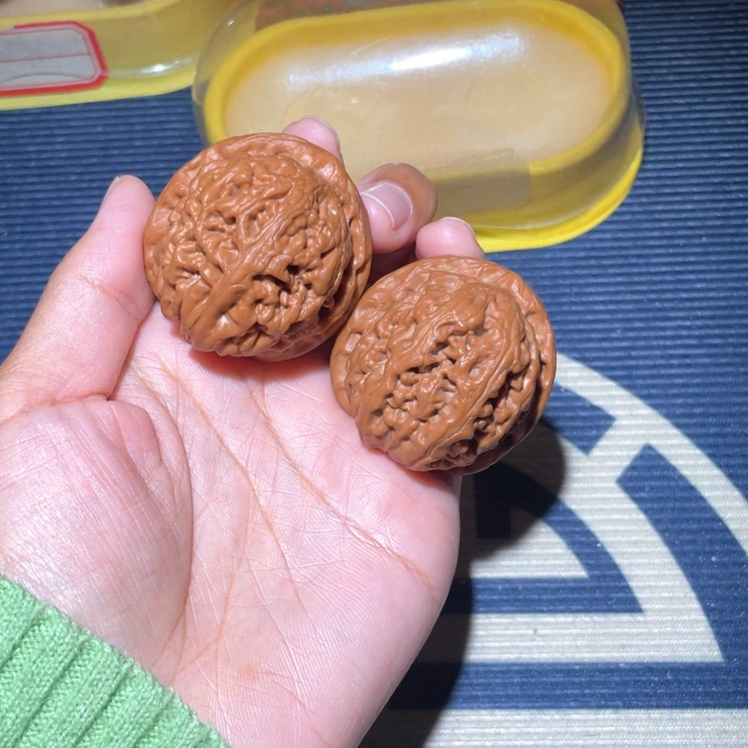 文玩核桃吊坠梦**来凤凰台40