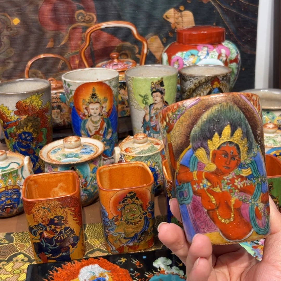 手工手绘作明佛母茶杯