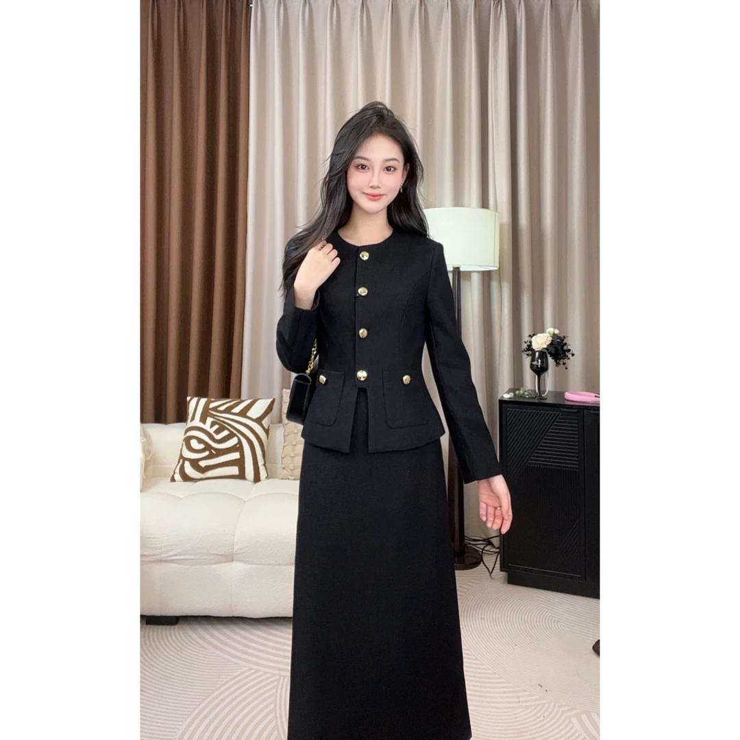 X'XIAO 黑色收腰外套女2025秋季新款高级感气质半身裙套装