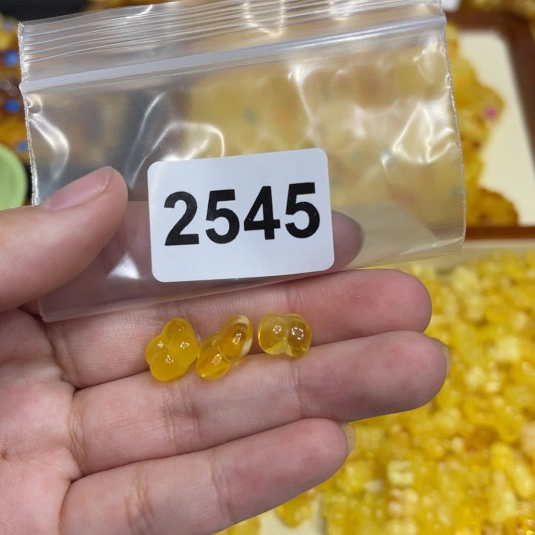 琥珀珠宝奇石未镶嵌