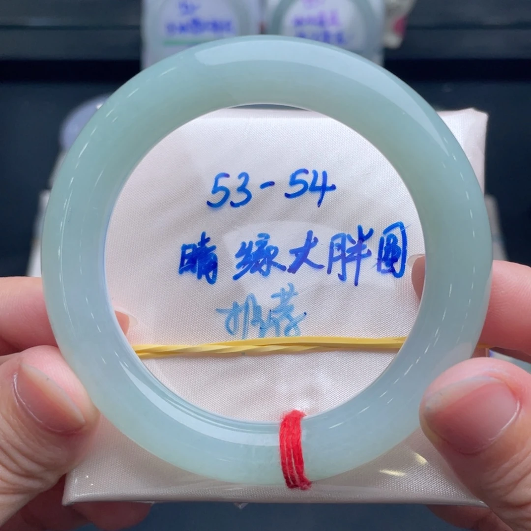 翡翠未镶嵌手镯翡翠手镯4