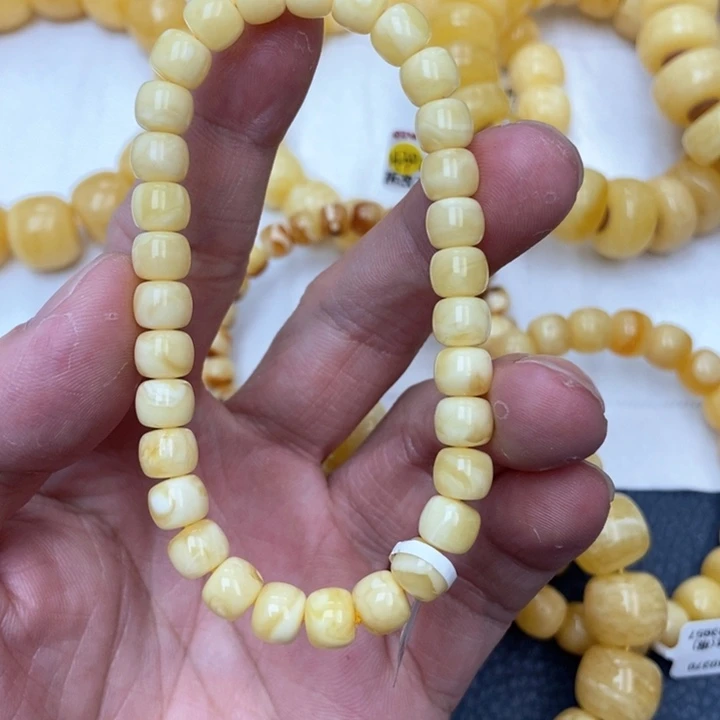 可***子琥珀未镶嵌珠宝奇石22
