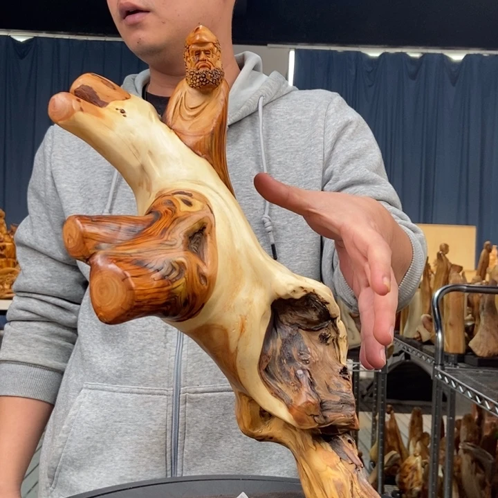 柏木（崖柏）随型摆件