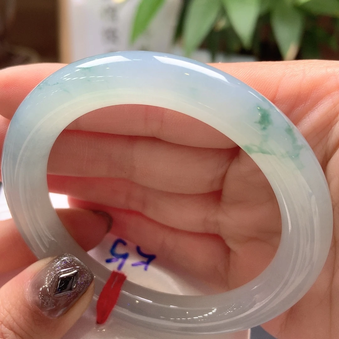 翡翠未镶嵌手镯56