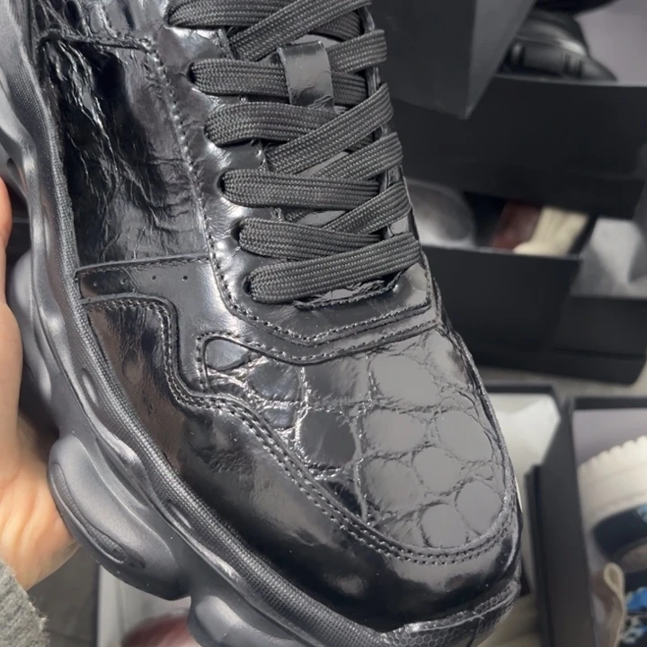 一***?41码男鞋运动鞋