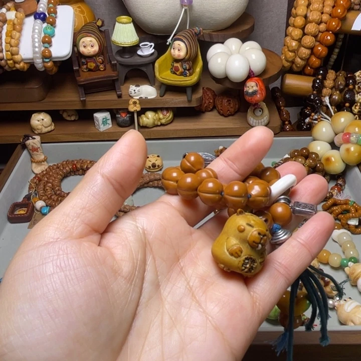 柏香籽/百香籽吊坠360.01