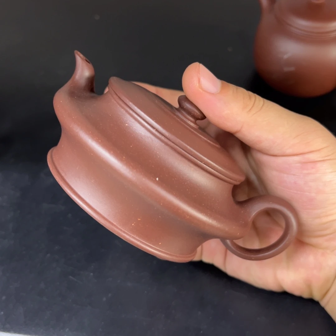 杨***亿茶壶紫砂汽修厂和机械设备厂