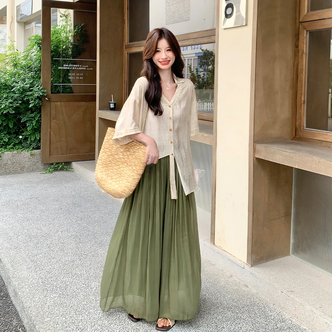 韩系夏日ootd穿搭一整套小众不撞款白色时尚衬衫褶皱半身裙裤套装