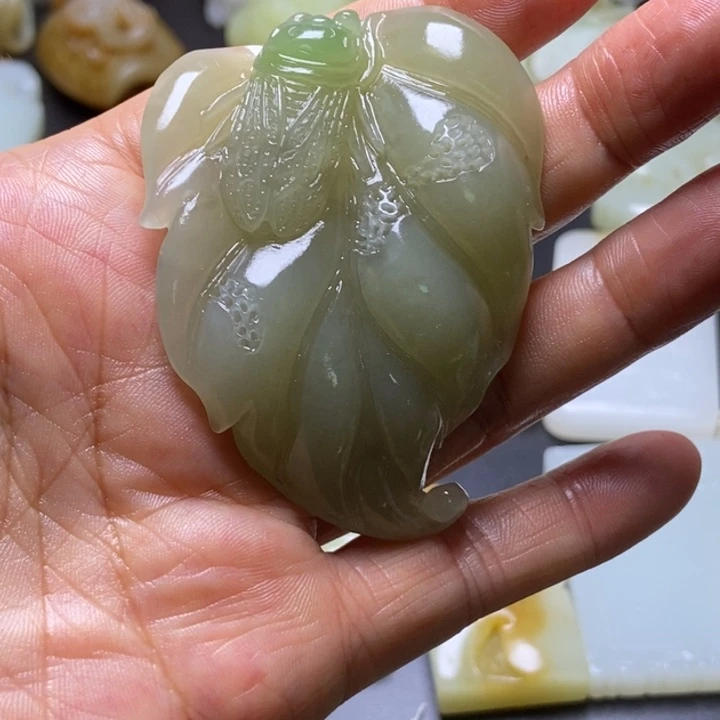 未镶嵌和田玉挂件