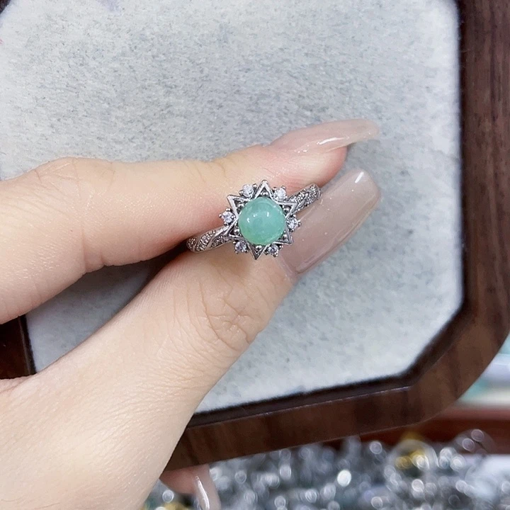 翡翠未镶嵌颈饰天然翡翠Ａ货