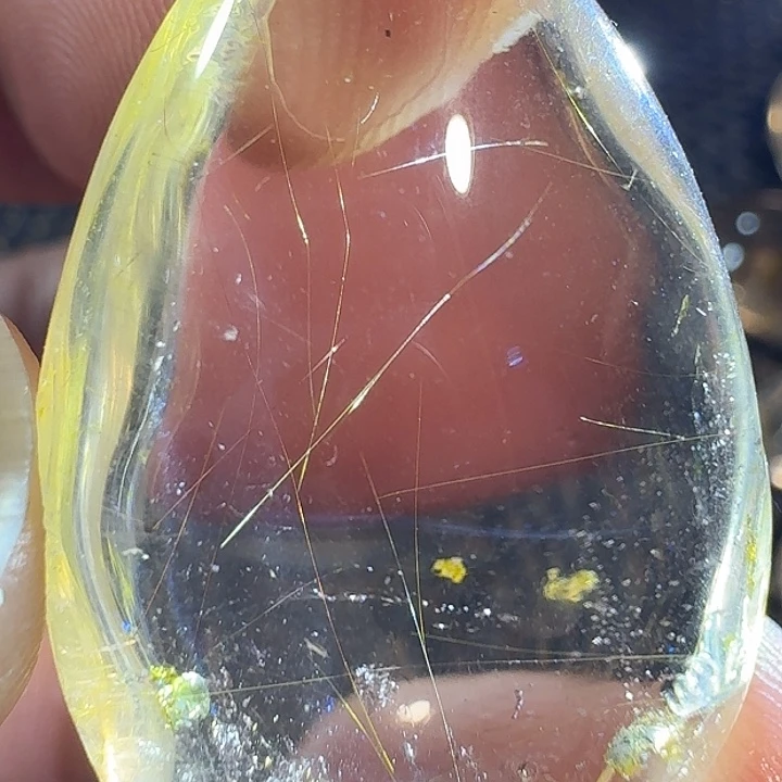 闲***黄发晶颈饰未镶嵌我