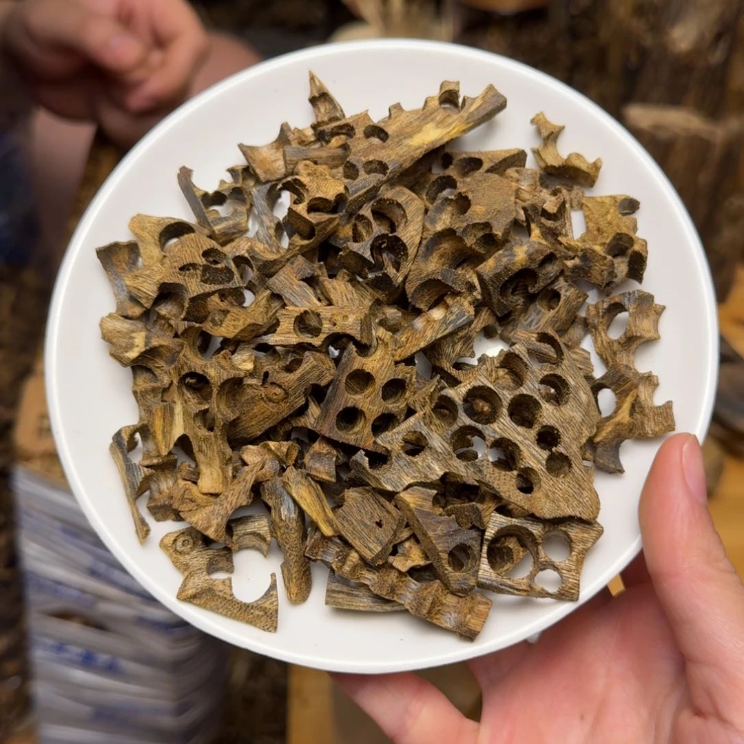 沉香碎屑沉香白棋碎珠料56克