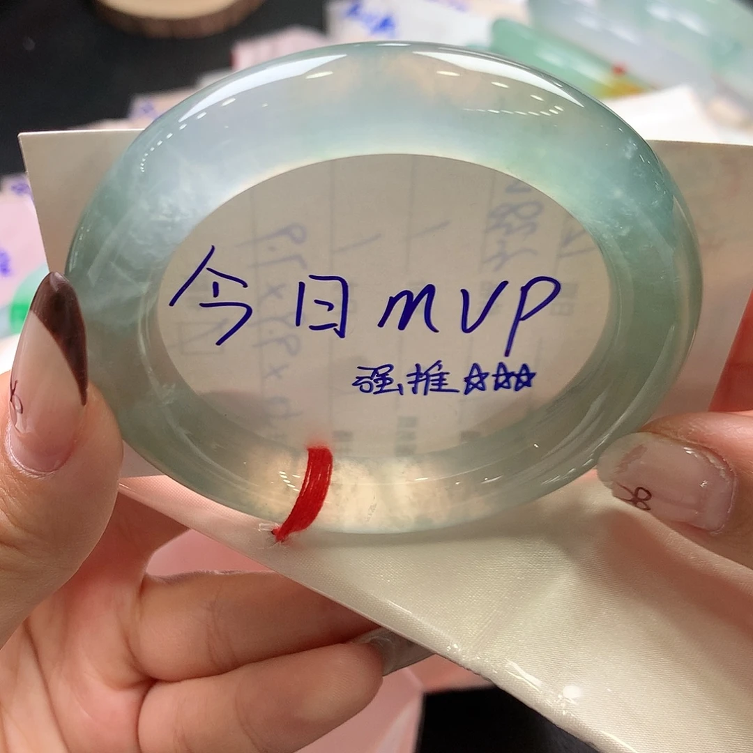 翡翠未镶嵌手镯（圆镯）38号