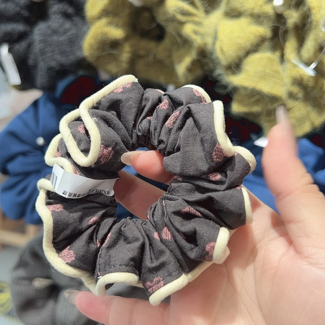 非金属爱心绿边小肠圈