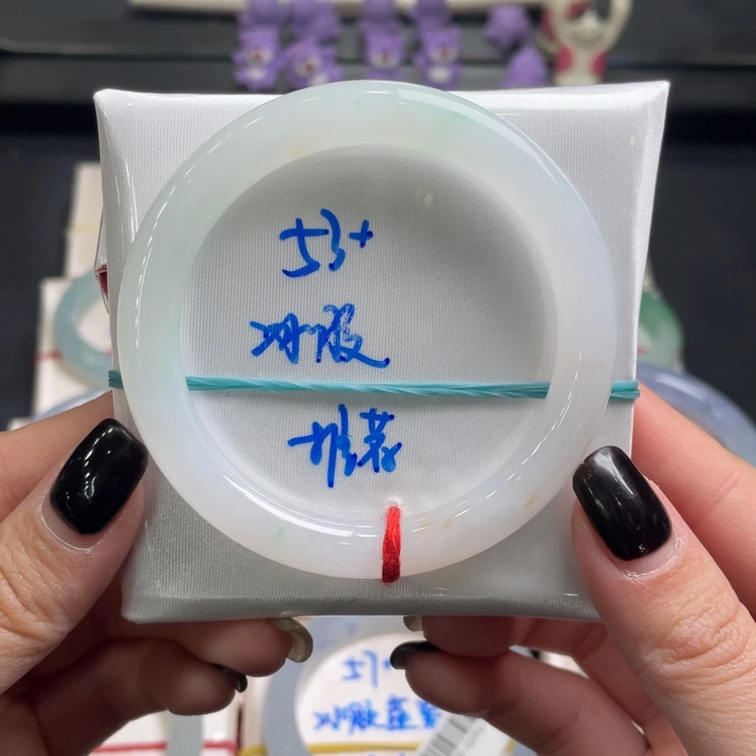 翡翠未镶嵌手镯翡翠手镯