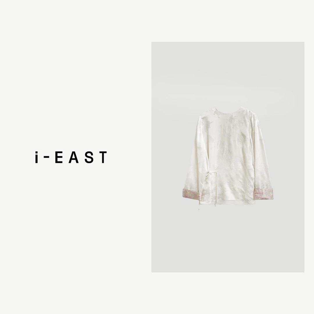 i-EAST 琥珀桃丝~新中式立体提花撞色袖衬衫-4C GF176