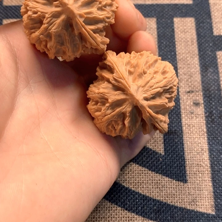 文玩核桃吊坠全品苹果园