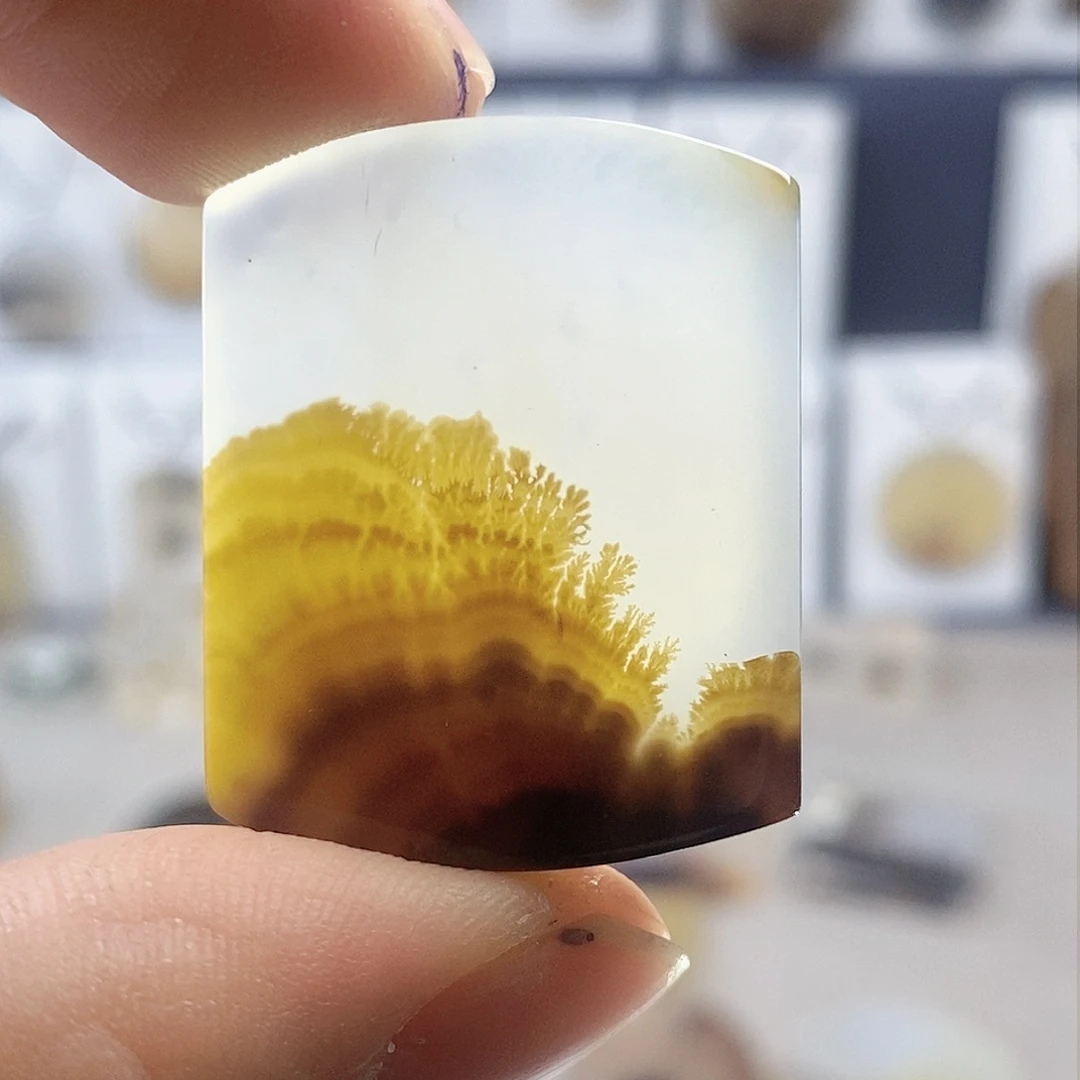 未镶嵌玛瑙/玉髓珠宝奇石