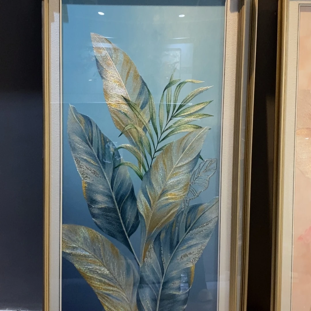 竖款金色实木框备注安装