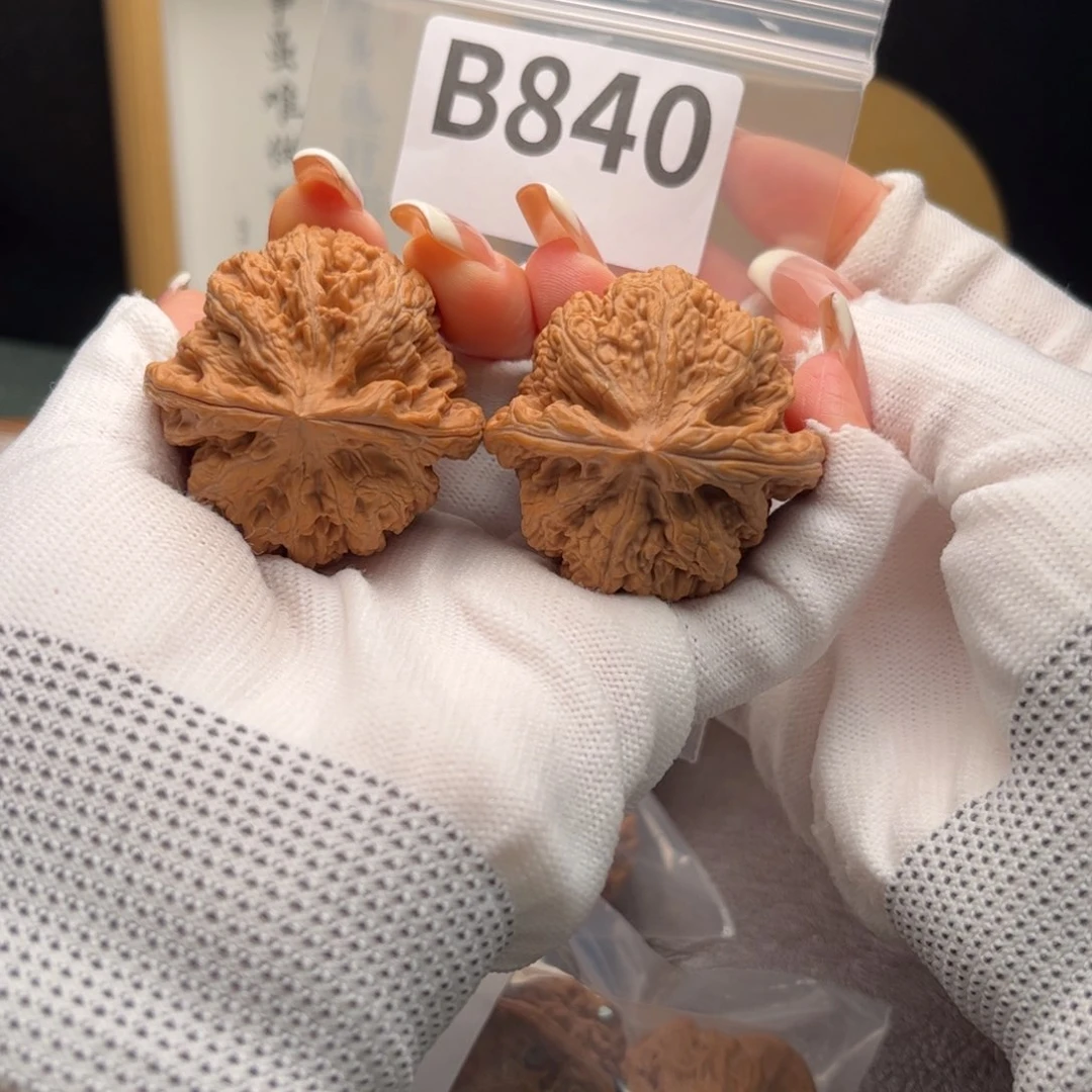 文玩核桃把件43粗筋b 840