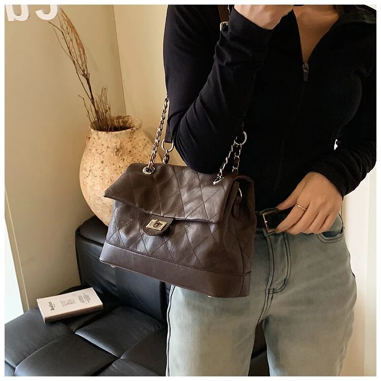 纯色韩版时尚分层款包盖单肩小众链条包单肩包秋冬网红包8100咖