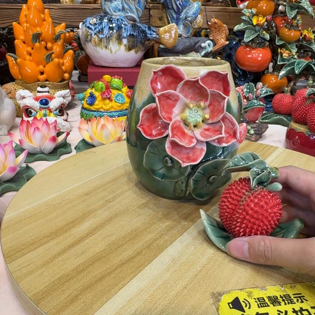 *****陶瓷荷花花瓶，单荔枝1