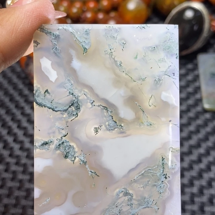 玛瑙/玉髓颈饰未镶嵌全****阳