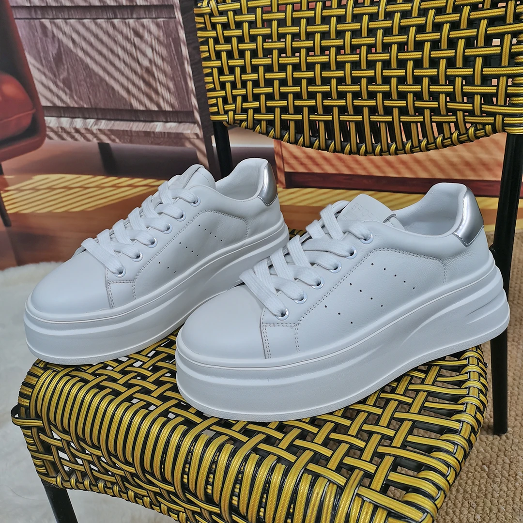 【明星同款】设计感女鞋真皮休闲鞋厚底增高小白鞋韩版百搭运动鞋