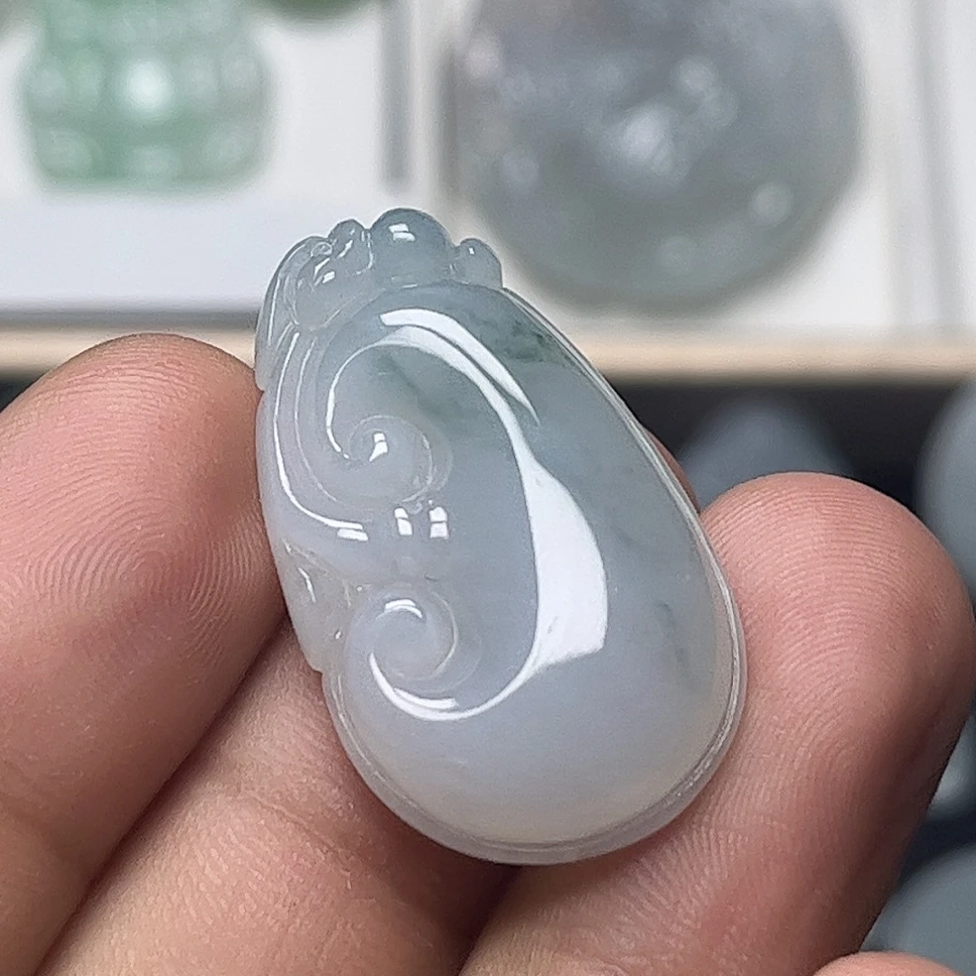 翡翠未镶嵌颈饰缅甸天然翡翠