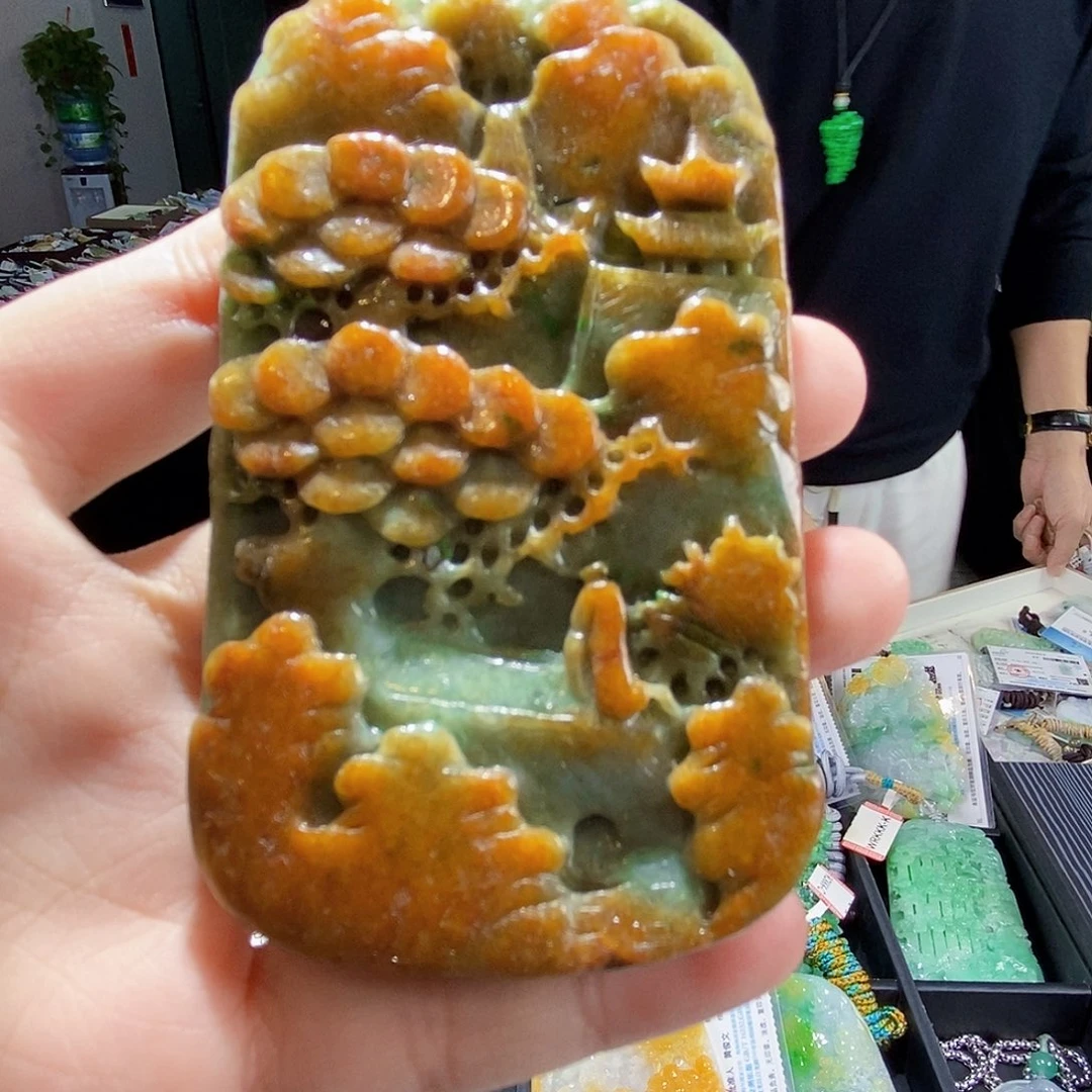 颈饰未镶嵌翡翠翡翠