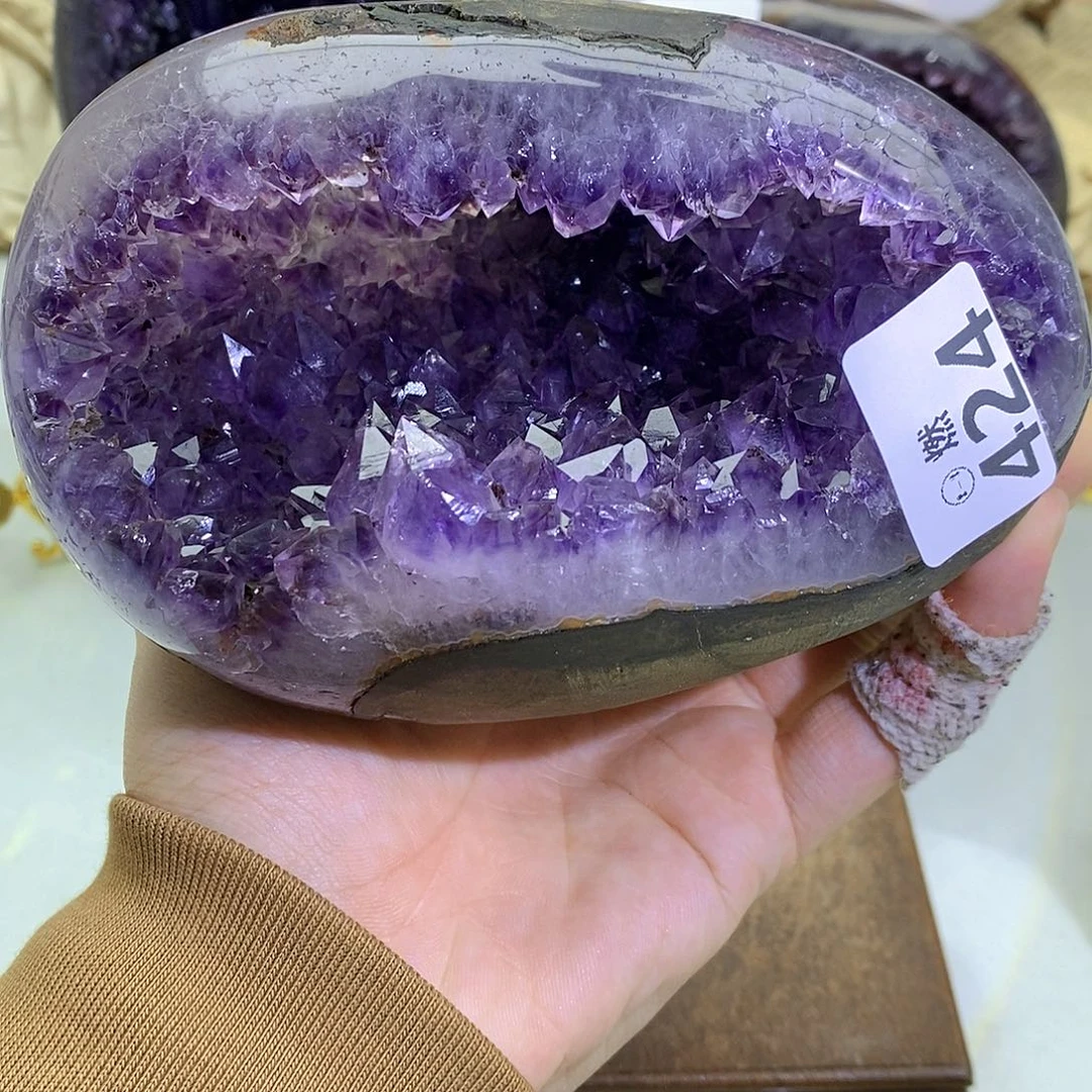 紫晶未镶嵌大型摆件（非配饰）