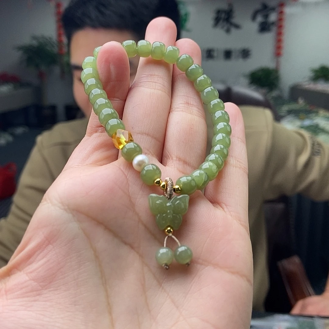 和田玉颜色多样性发拍一发一未镶嵌