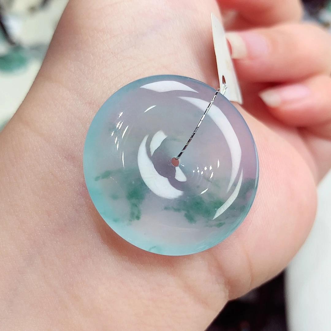 翡翠未镶嵌颈饰翡翠93，28.2/5