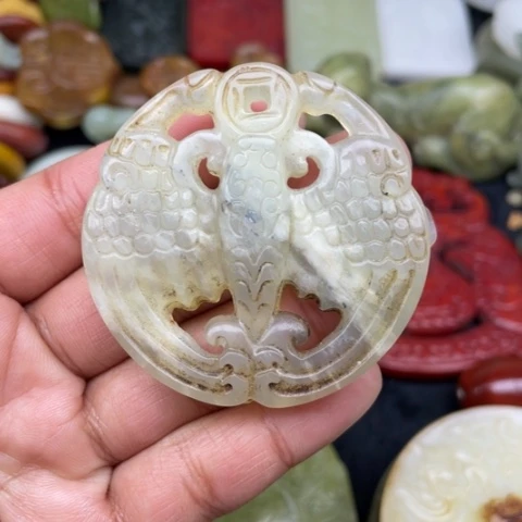 蛇纹石玉颈饰未镶嵌79