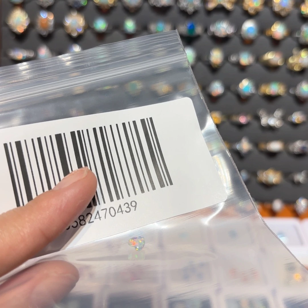 欧泊戒指银S925镶嵌白****雪